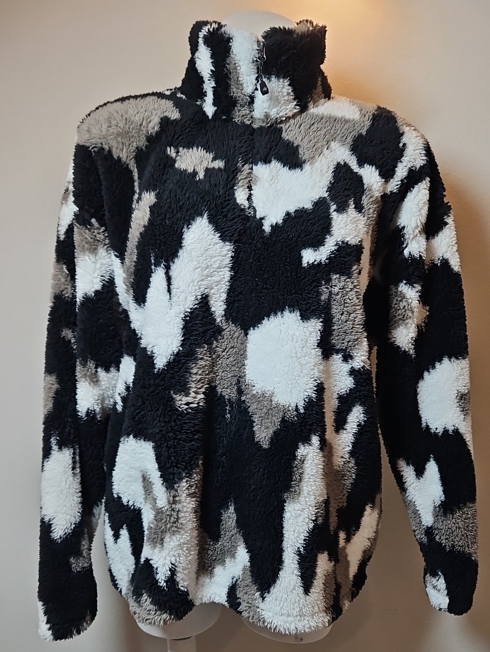 Eddie Bauer XL Sherpa Pullover - Black, White & Gray
